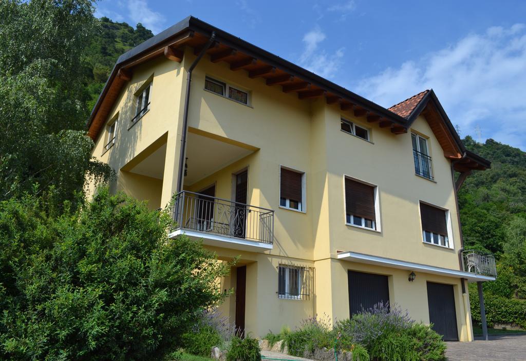 Comova Maslianico Exterior foto